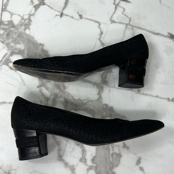 Vintage Salvatore Ferragamo Black Suede Block Heels with Squiggly Design Size 10 - Picture 6 of 11
